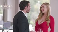 VIXEN Kendra Sunderland has sexecutive meeting with her boss